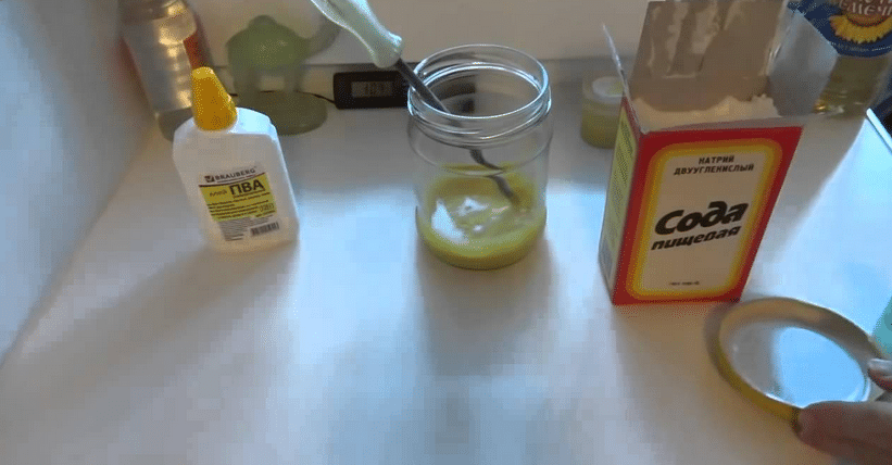 Как сделать лизуна в домашних условиях из соды и клея ПВА
