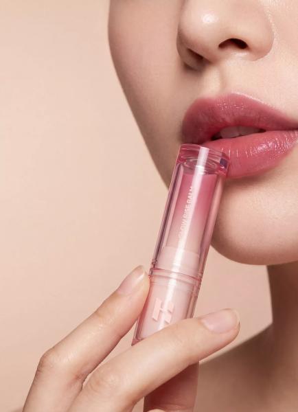 От юбилейных лимиток до спортивных коллабораций: дайджест beauty-новостей
От юбилейных лимиток до спортивных коллабораций: дайджест beauty-новостей